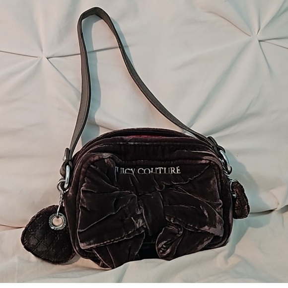 AMBER I BUY YOUR PURSES - Picture 5 of 8